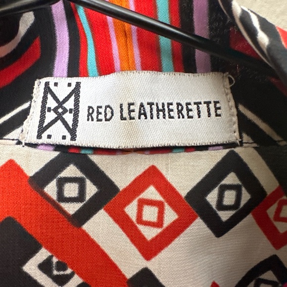 Colorful Geometric Patterned Top - Picture 5 of 5